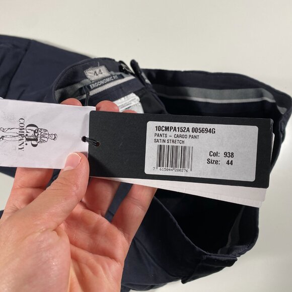 C.P. Company Ergonomic Cargo Goggle Pant Satin Stretch Navy mens size 30x32.5 - Picture 10 of 13
